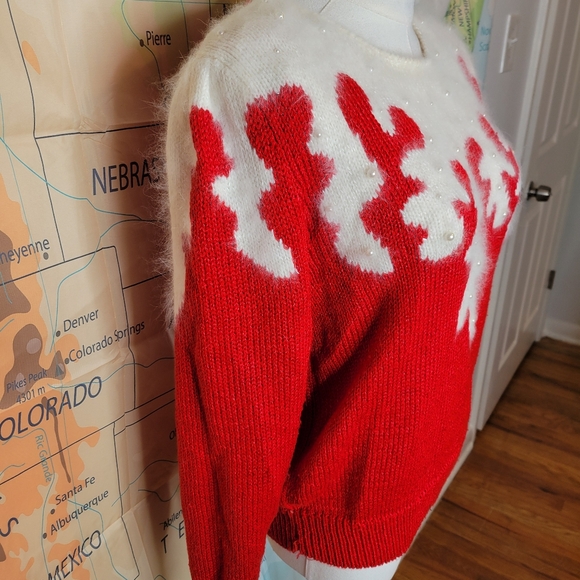 Petite Illustrations Red and White Angora Blend Knit Women's Sweater Size M - Picture 4 of 13